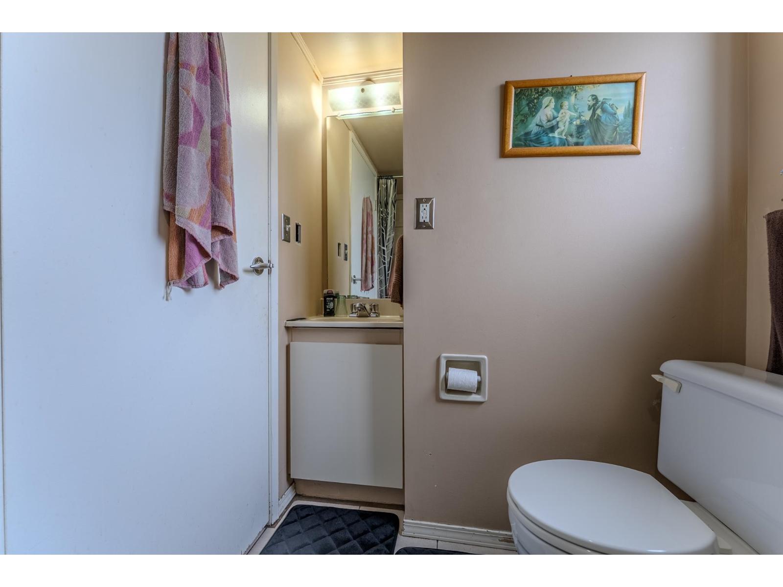 Photo 25 of 5149 209 A Street, Langley BC