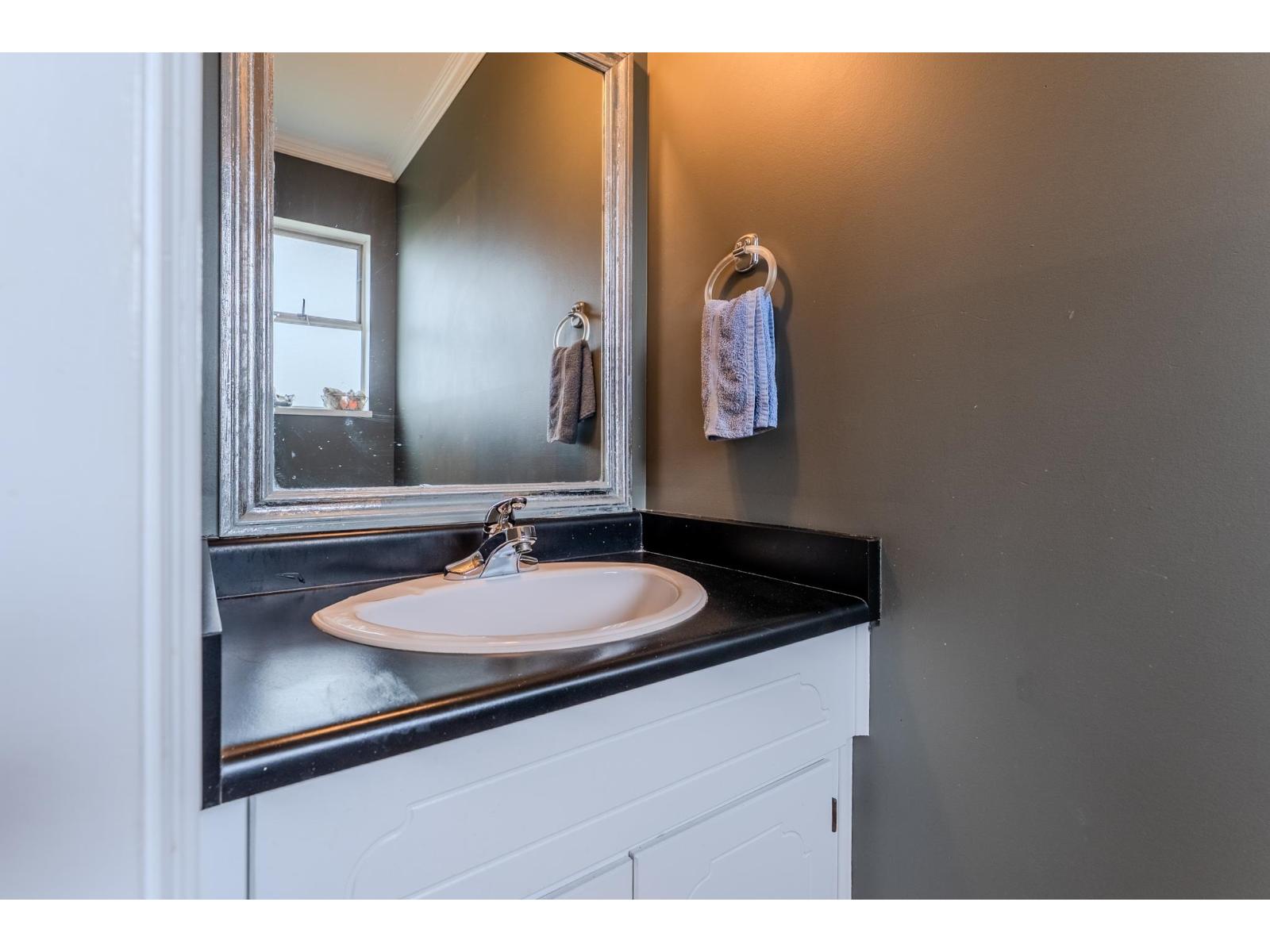 Photo 14 of 5149 209 A Street, Langley BC