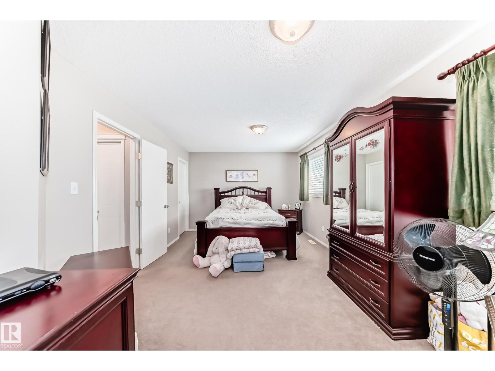 Photo 23 of 14059 151 Av Nw, Edmonton AB