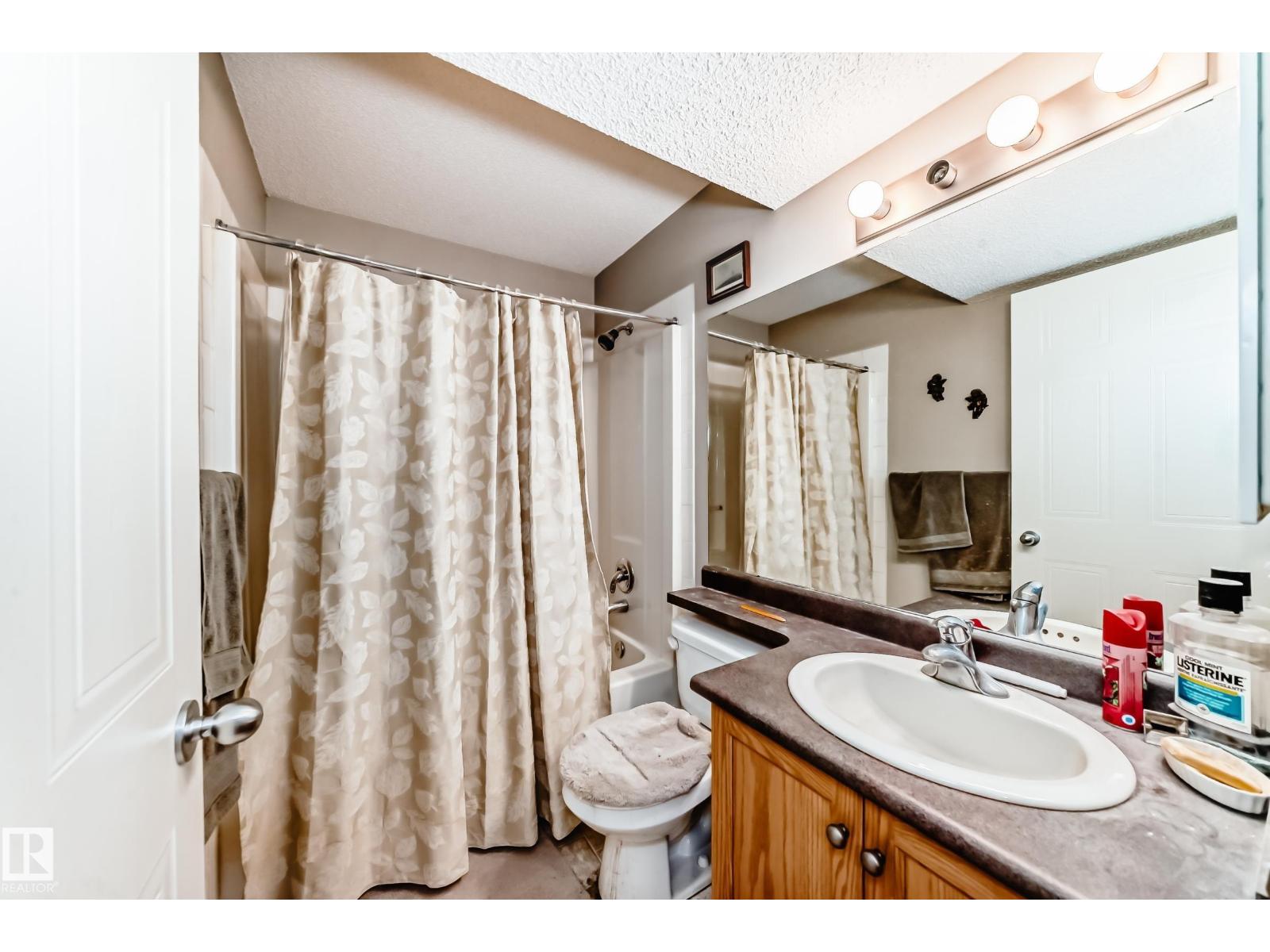 Photo 37 of 14059 151 Av Nw, Edmonton AB