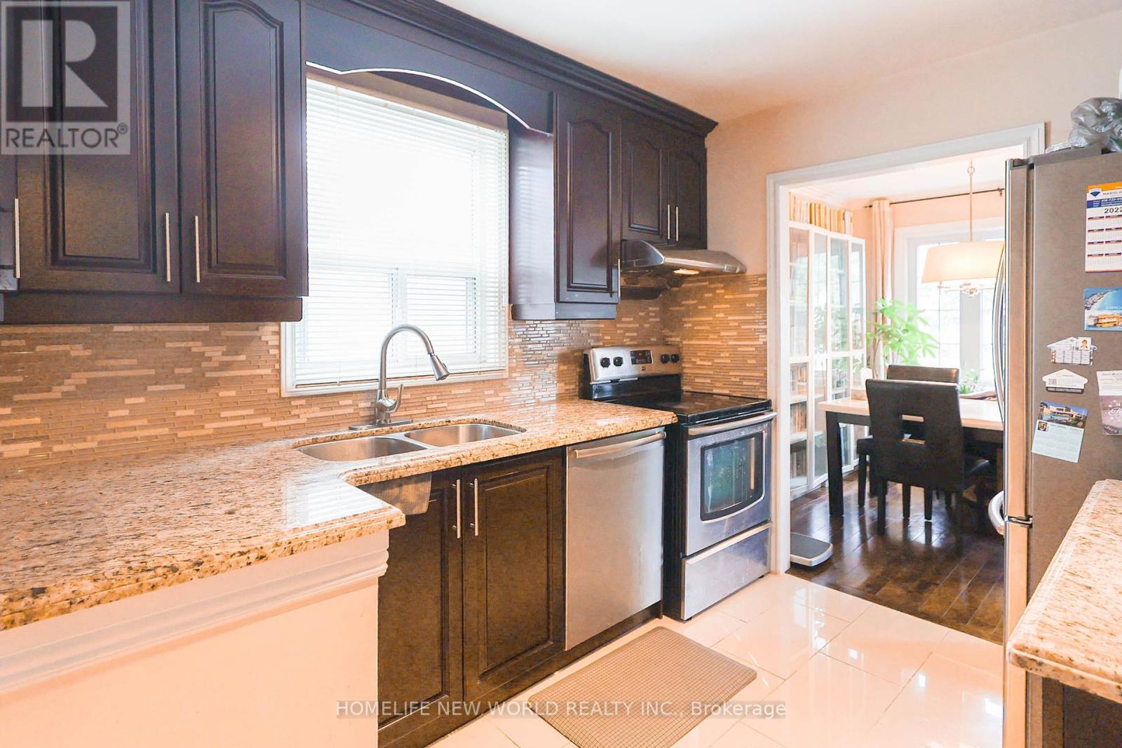 Photo 33 of 34 Greylawn Crescent, Toronto ON