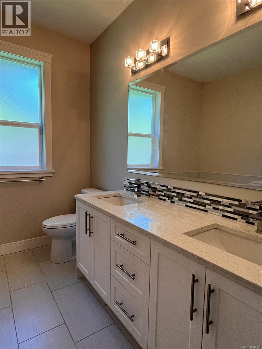 Photo 23 of 3584 Holland Ave, Cobble Hill BC