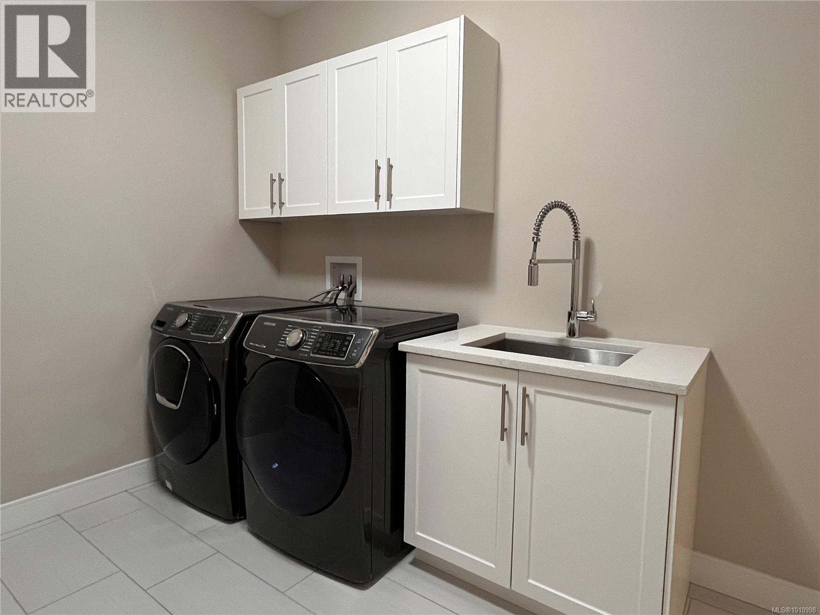 Photo 26 of 3584 Holland Ave, Cobble Hill BC