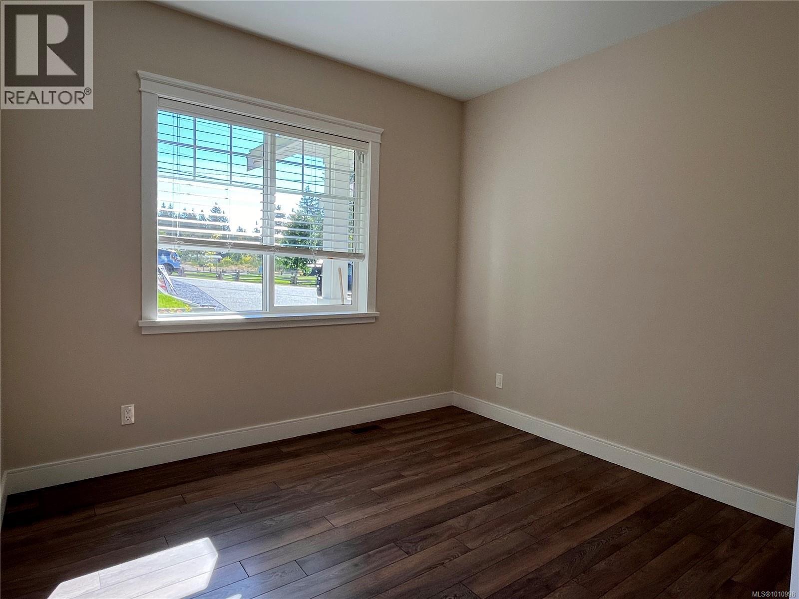 Photo 15 of 3584 Holland Ave, Cobble Hill BC