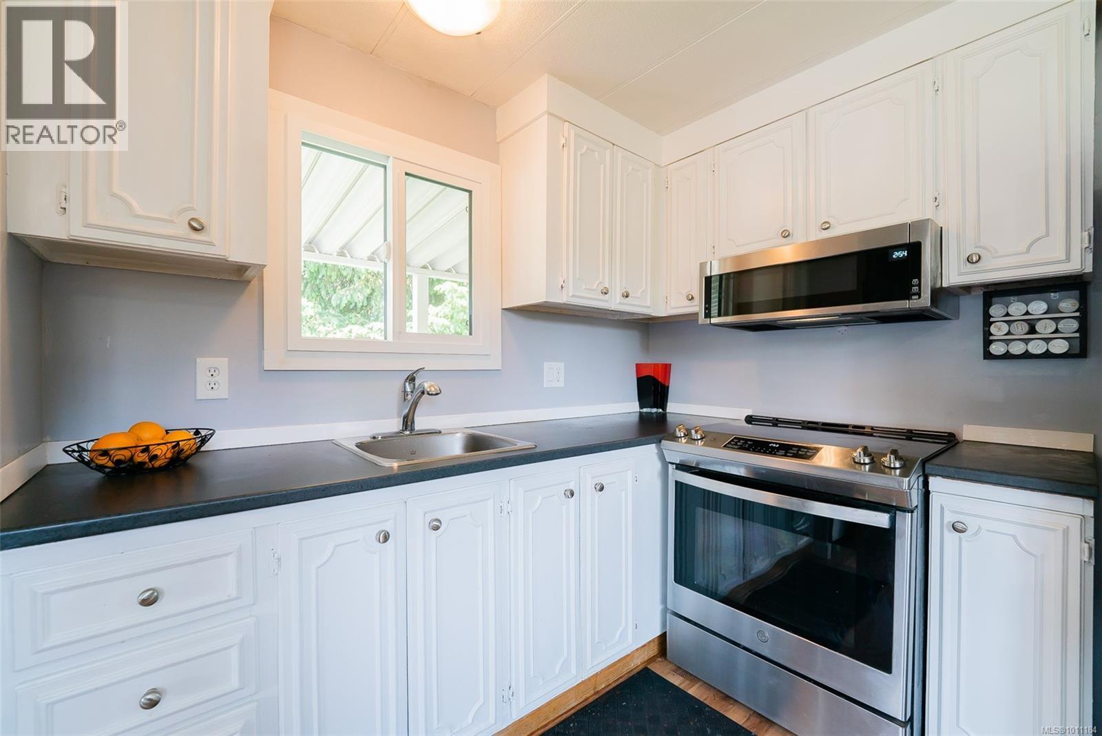 Photo 21 of 48 Honey Dr, Nanaimo BC