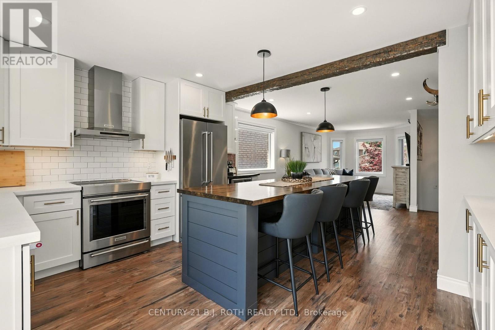 Photo 14 of 55 Holly Meadow Road, Barrie ON