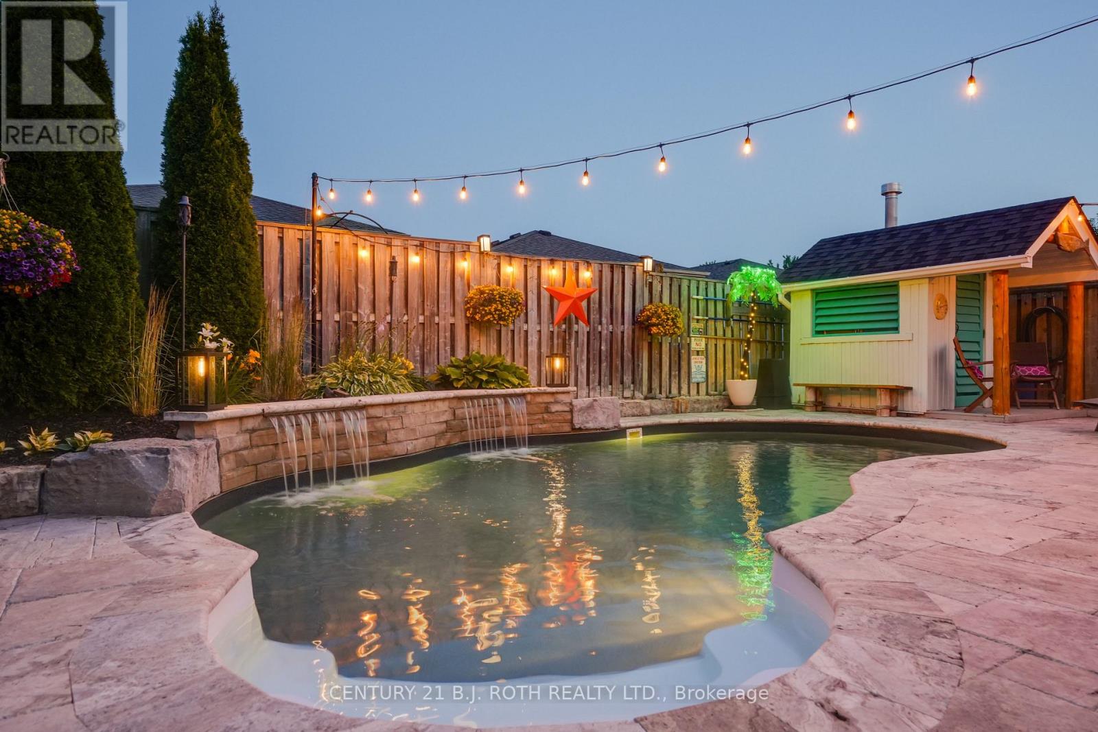 Photo 42 of 55 Holly Meadow Road, Barrie ON