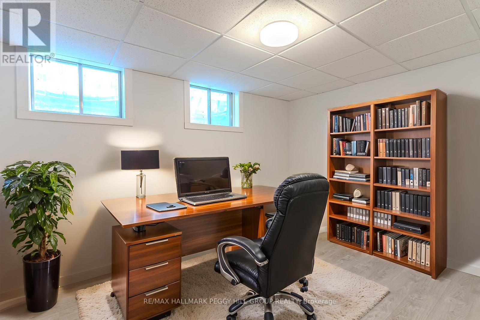 Photo 13 of 21 Autumn Lane, Barrie ON
