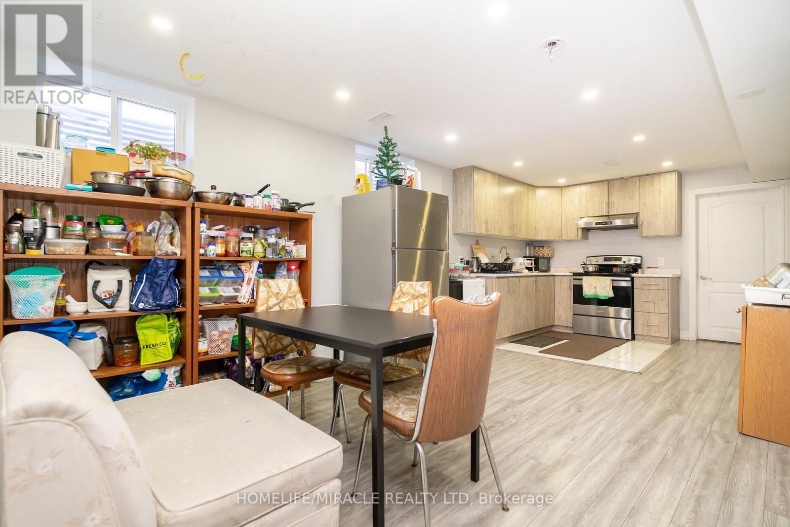 Photo 29 of 5 Finsbury Drive, Brampton ON