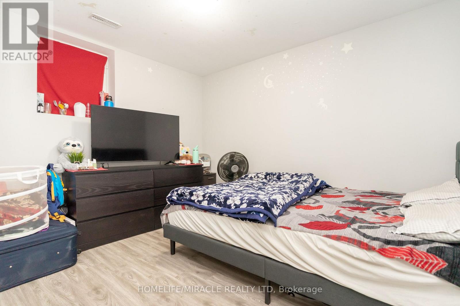 Photo 37 of 5 Finsbury Drive, Brampton ON