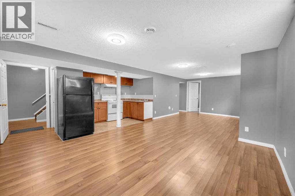 Single Family House Bungalow for Sale in  Whitehorn Drive NE Whitehorn Calgary 