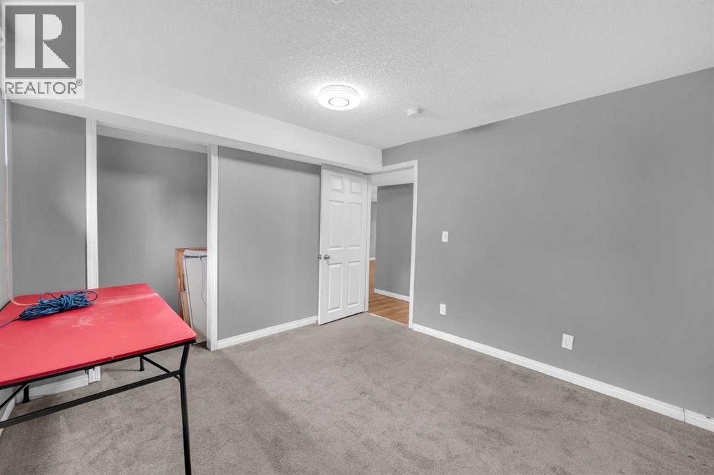Single Family House Bungalow for Sale in  Whitehorn Drive NE Whitehorn Calgary 