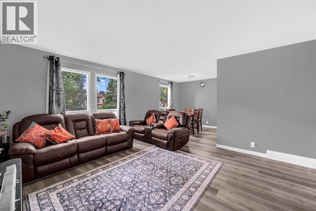 Single Family House Bungalow for Sale in  Whitehorn Drive NE Whitehorn Calgary 