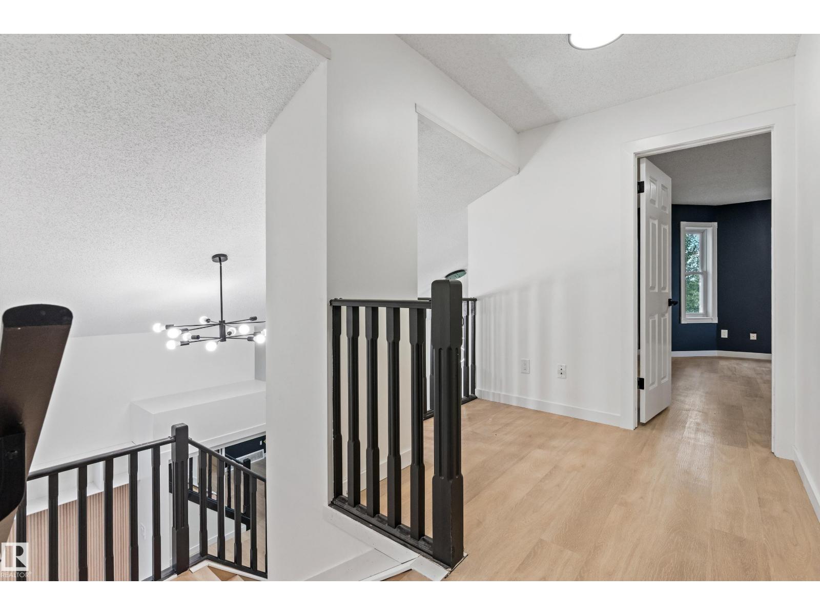 Photo 30 of 18908 58 Av Nw, Edmonton AB