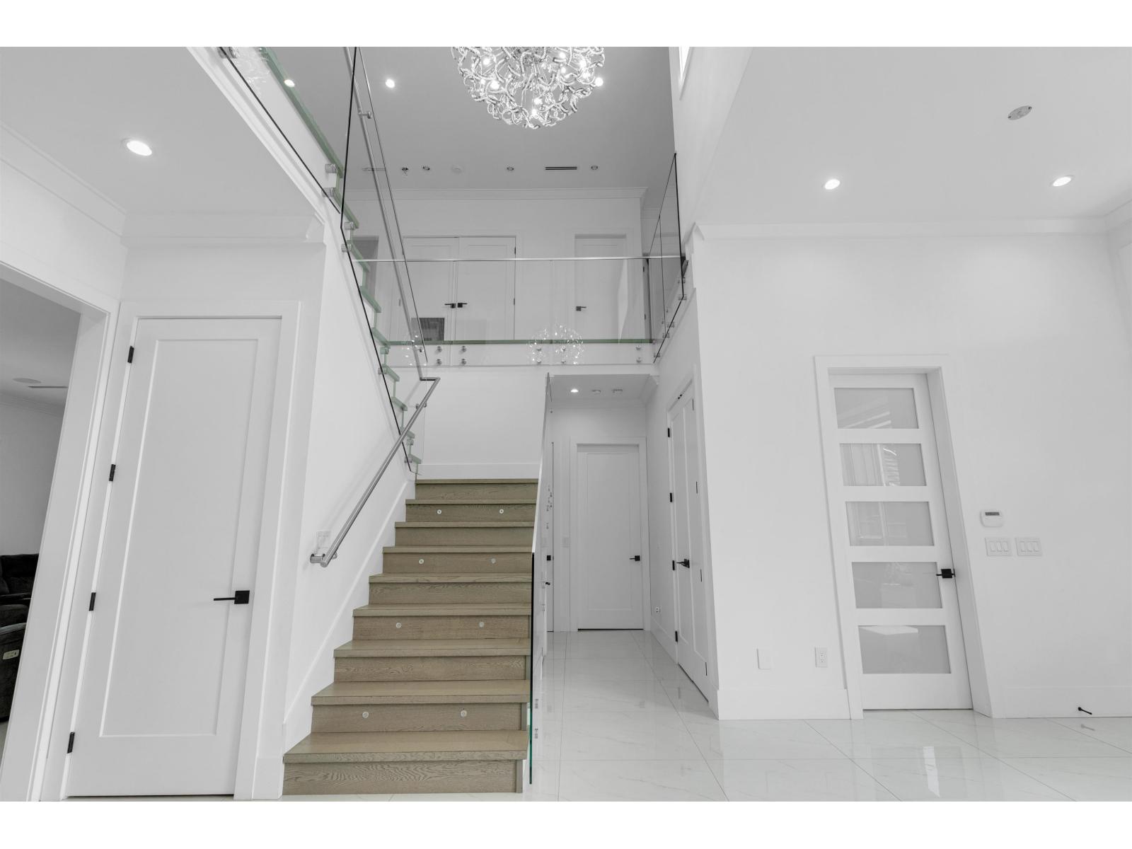 Photo 8 of 14231 70 A Avenue, Surrey BC