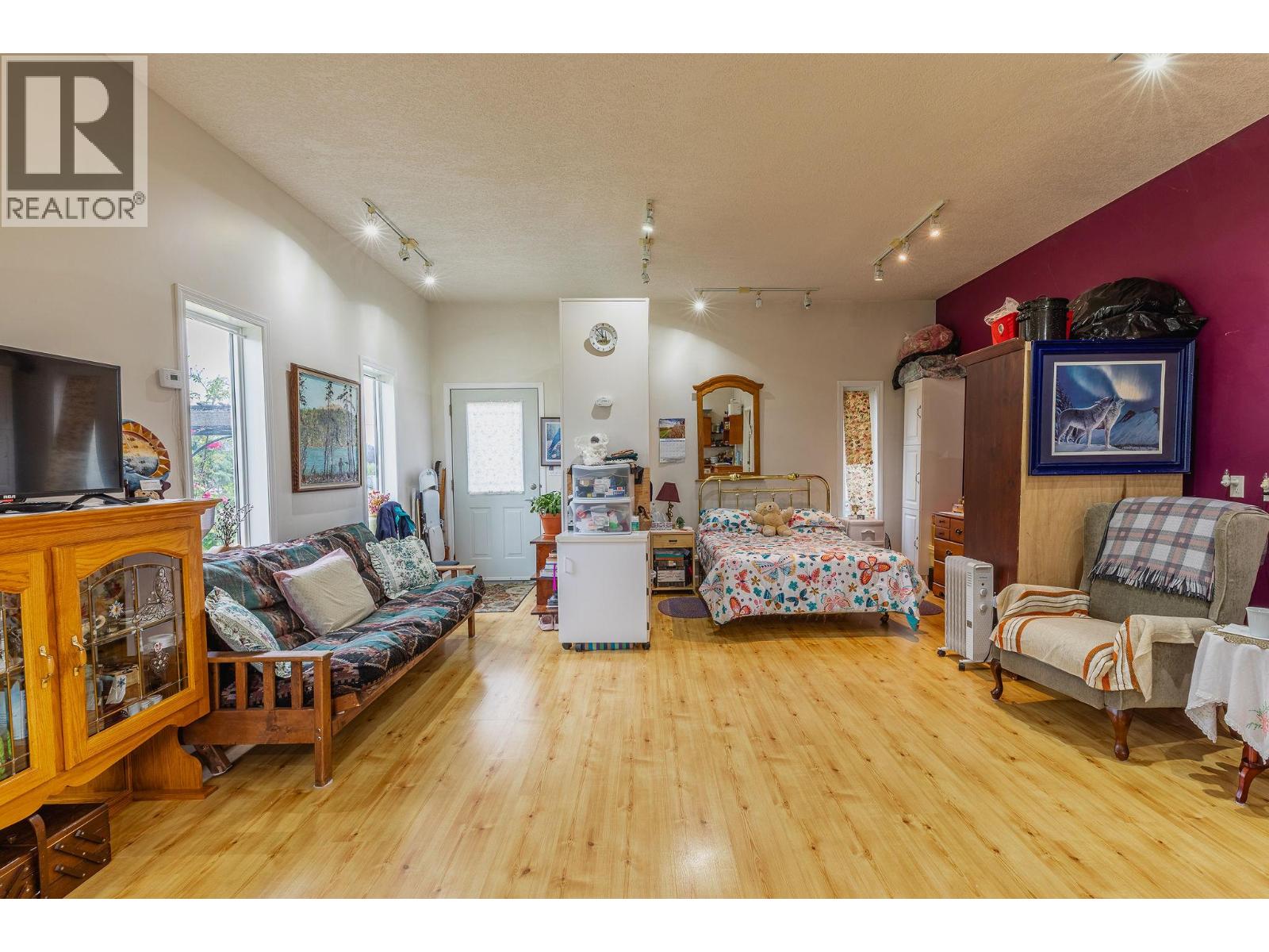 Photo 39 of 710 Indian Road, Creston BC