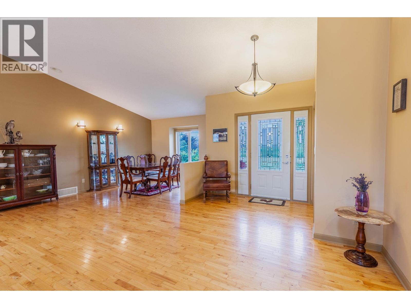 Photo 20 of 710 Indian Road, Creston BC