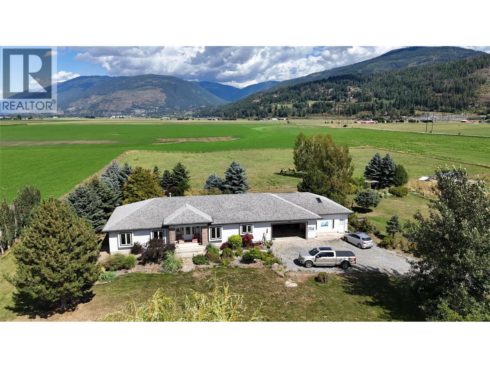 Photo 1 of 710 Indian Road, Creston BC