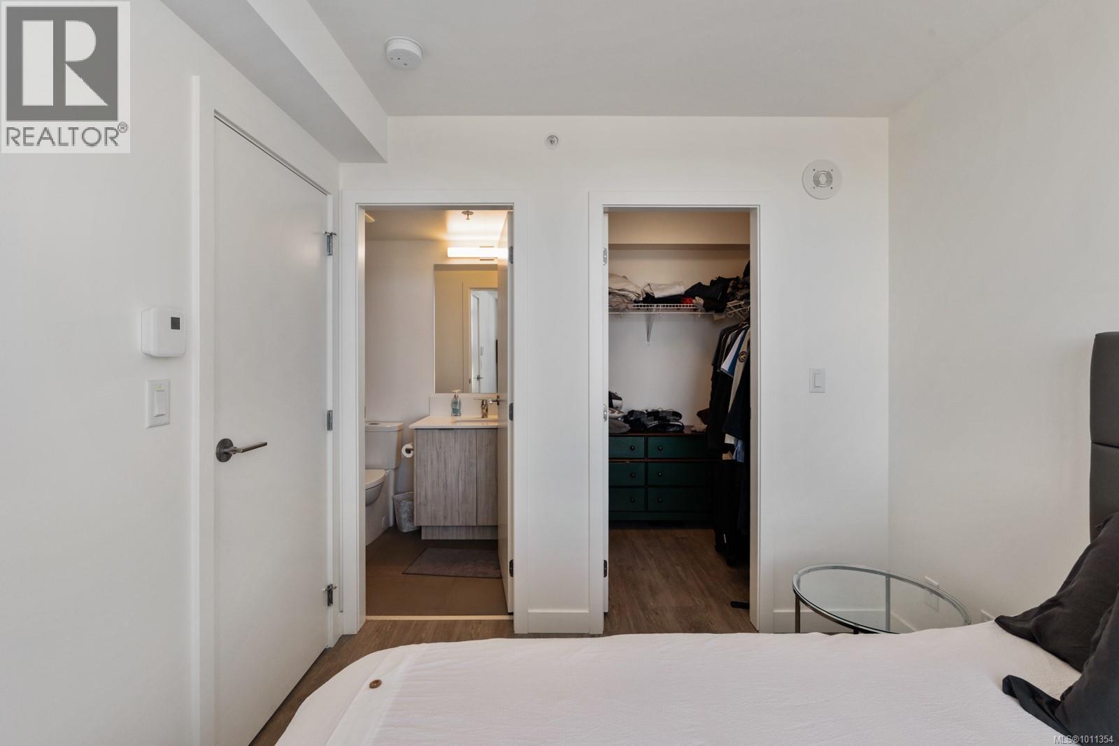 Photo 17 of 1801 845 Johnson St, Victoria BC