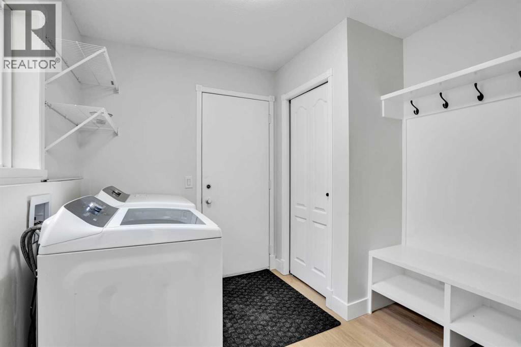 Single Family House for Sale in  Chaparral Drive SE Chaparral Calgary 
