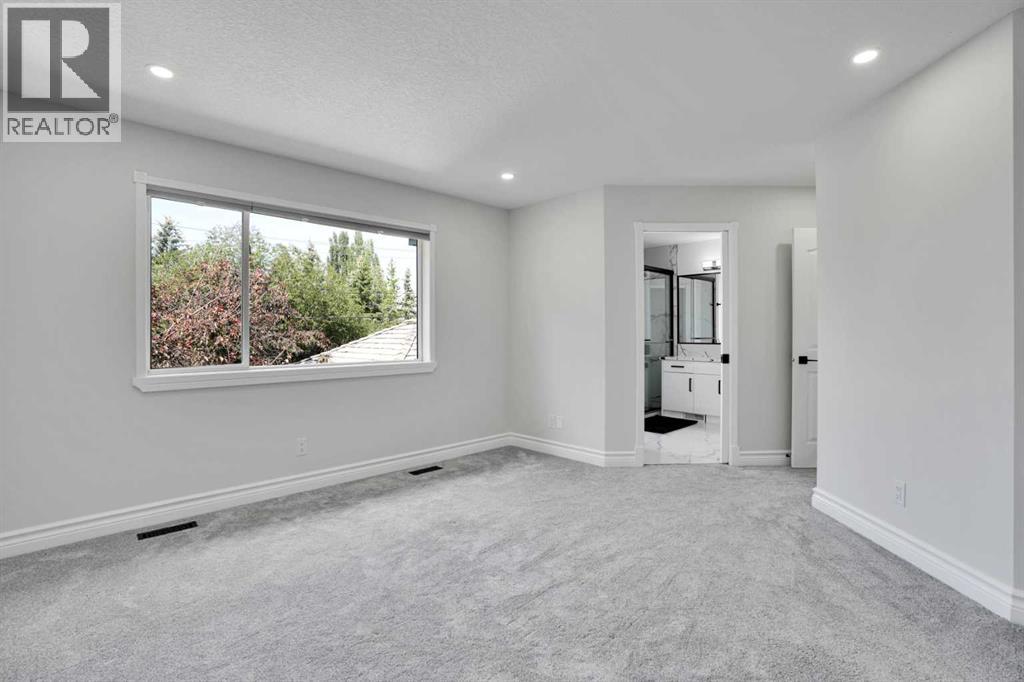 Single Family House for Sale in  Chaparral Drive SE Chaparral Calgary 