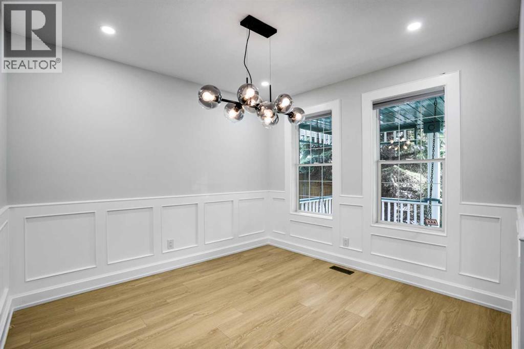 Single Family House for Sale in  Chaparral Drive SE Chaparral Calgary 