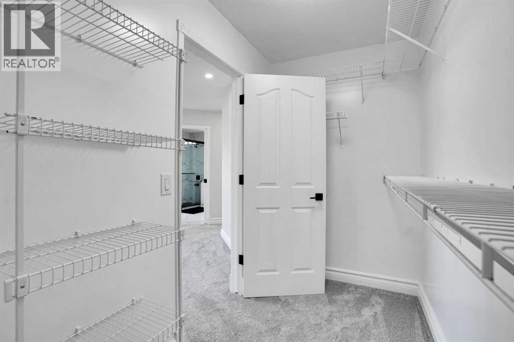 Single Family House for Sale in  Chaparral Drive SE Chaparral Calgary 