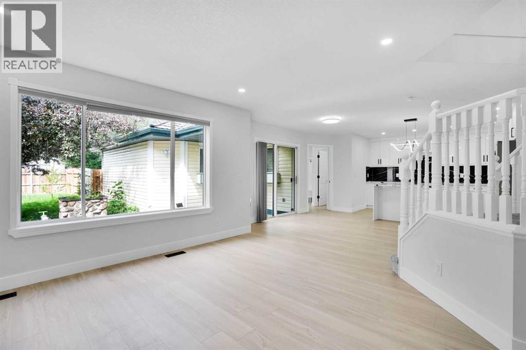 Single Family House for Sale in  Chaparral Drive SE Chaparral Calgary 