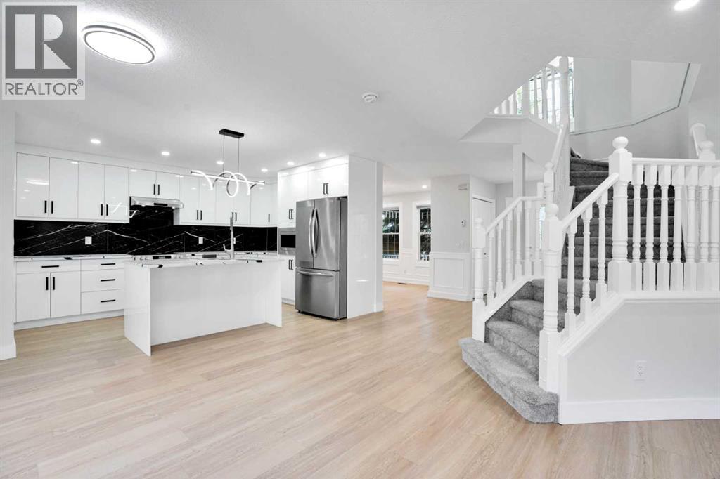 Single Family House for Sale in  Chaparral Drive SE Chaparral Calgary 