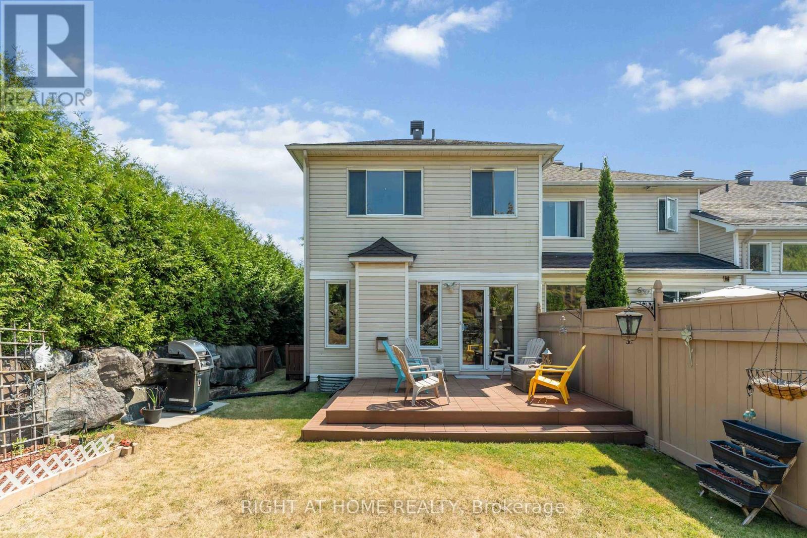 Photo 29 of 142 Blackdome Crescent, Ottawa ON