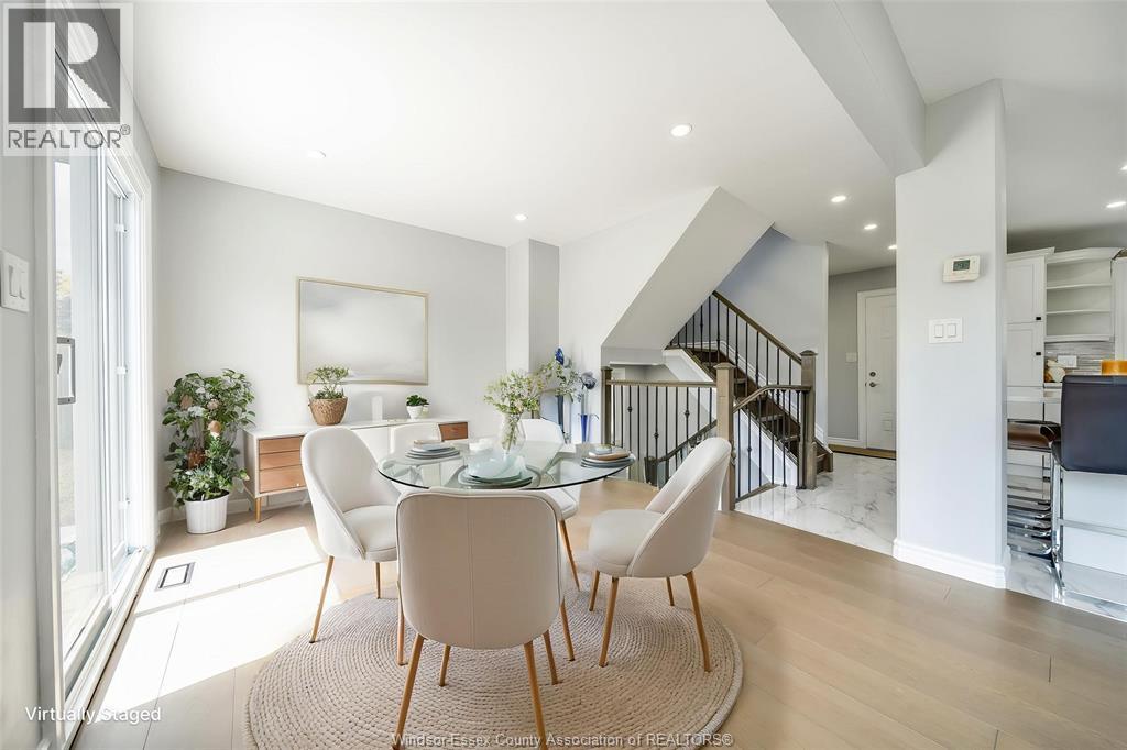Photo 7 of 9914 Forest Glade Court, Windsor ON
