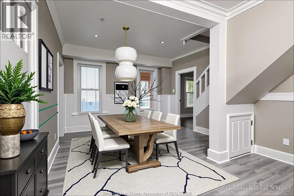 Photo 10 of 211 Cameron, Windsor ON