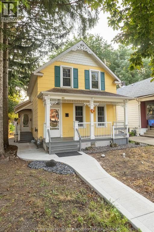 Photo 28 of 211 Cameron, Windsor ON