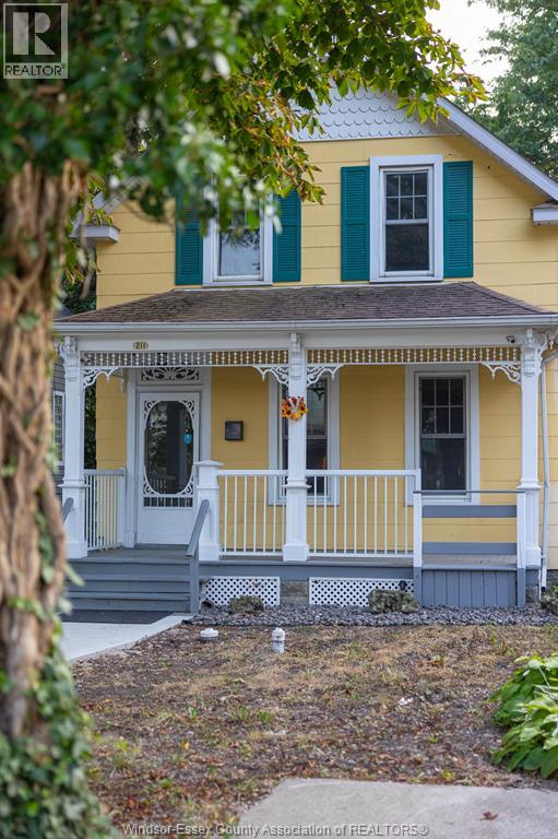 Photo 19 of 211 Cameron, Windsor ON