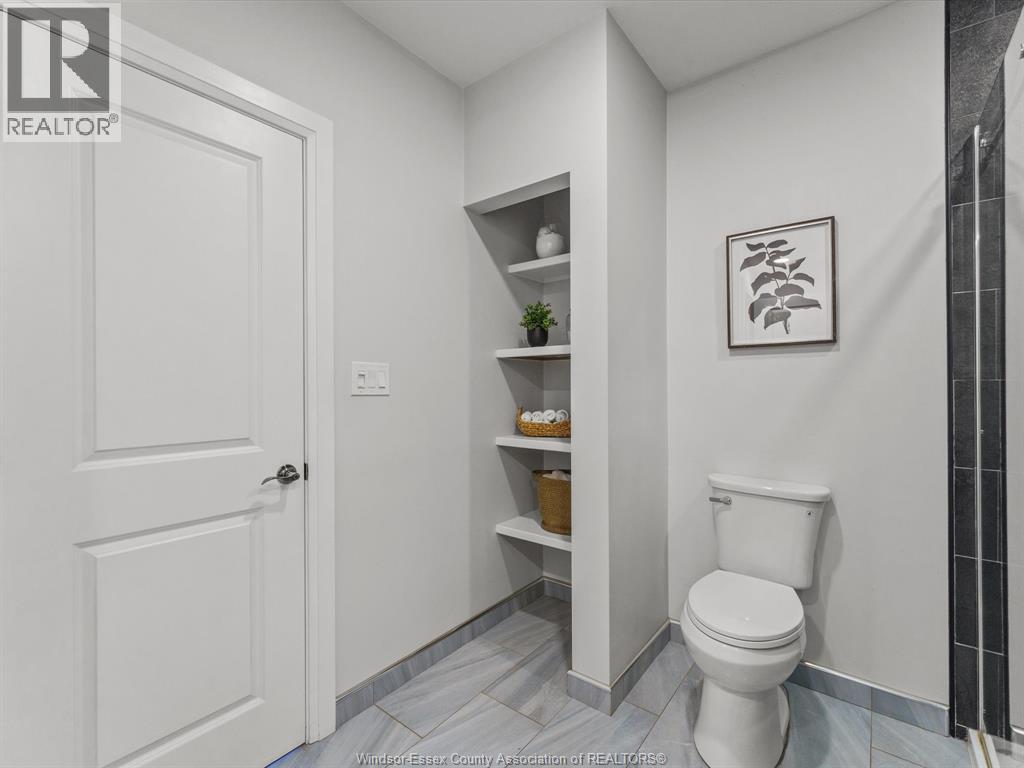 Photo 36 of 2076 Edgemore Avenue, Lasalle ON