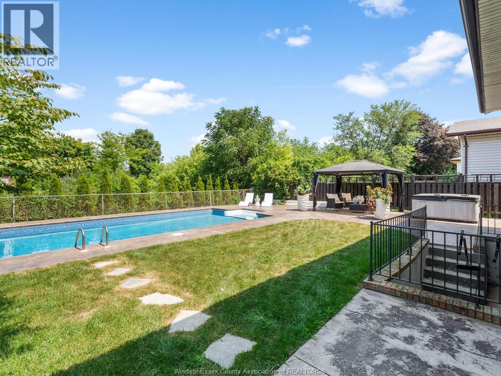 Photo 29 of 2076 Edgemore Avenue, Lasalle ON