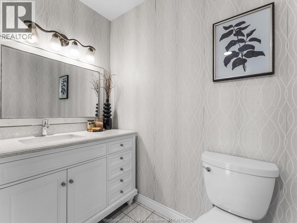 Photo 38 of 2076 Edgemore Avenue, Lasalle ON