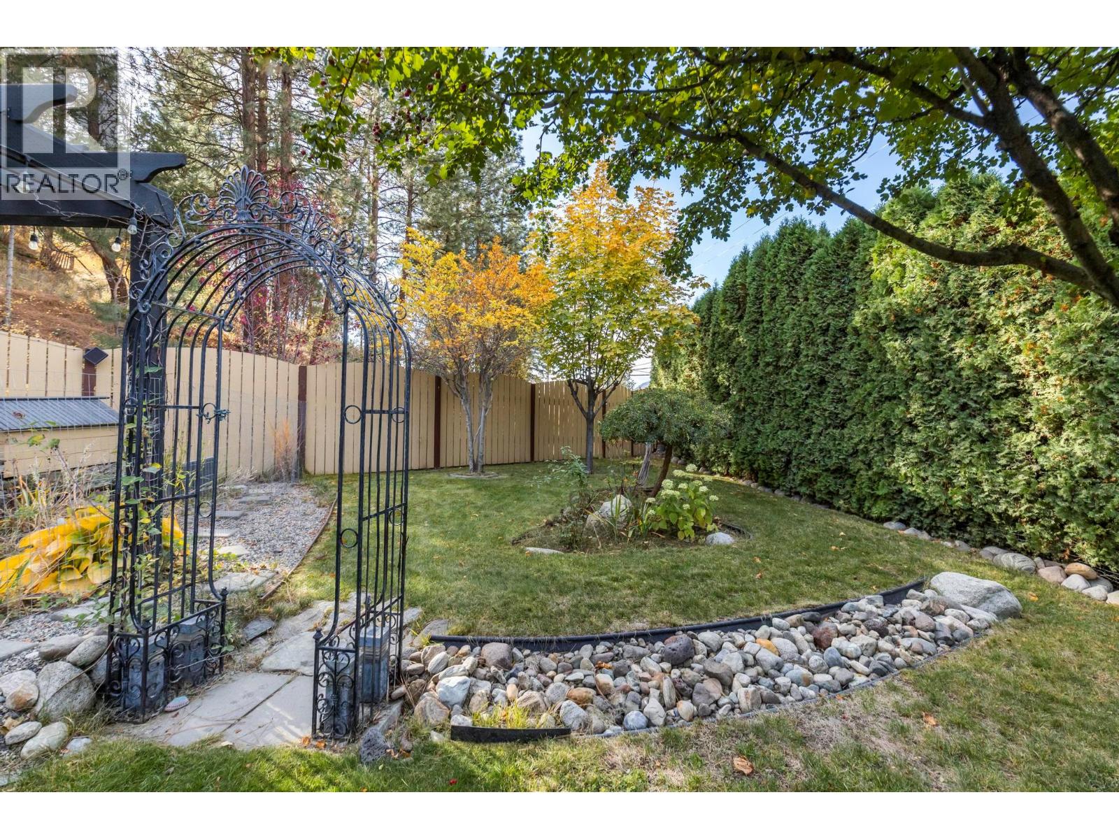  2475 Asquith Court, West Kelowna