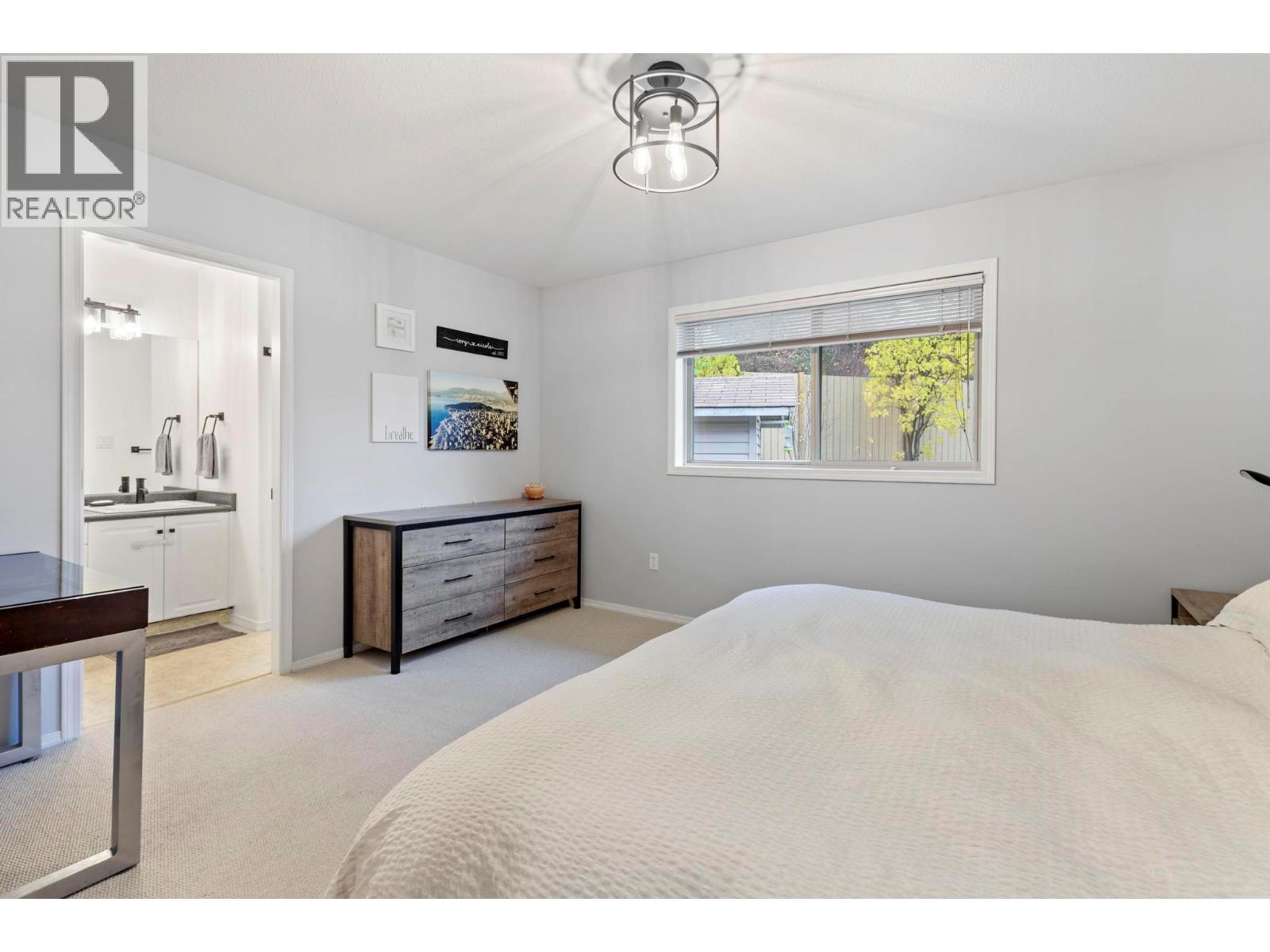  2475 Asquith Court, West Kelowna