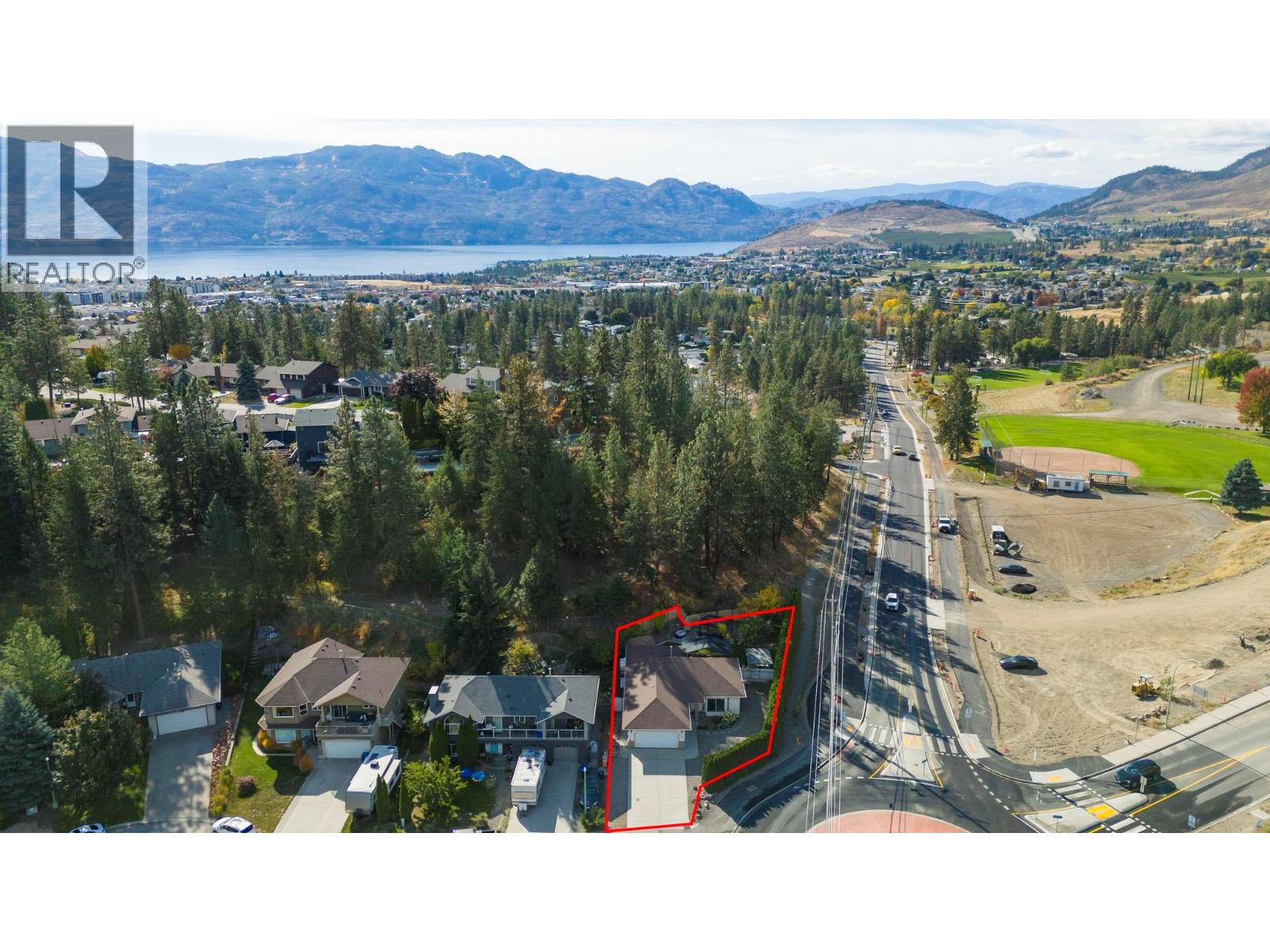  2475 Asquith Court, West Kelowna