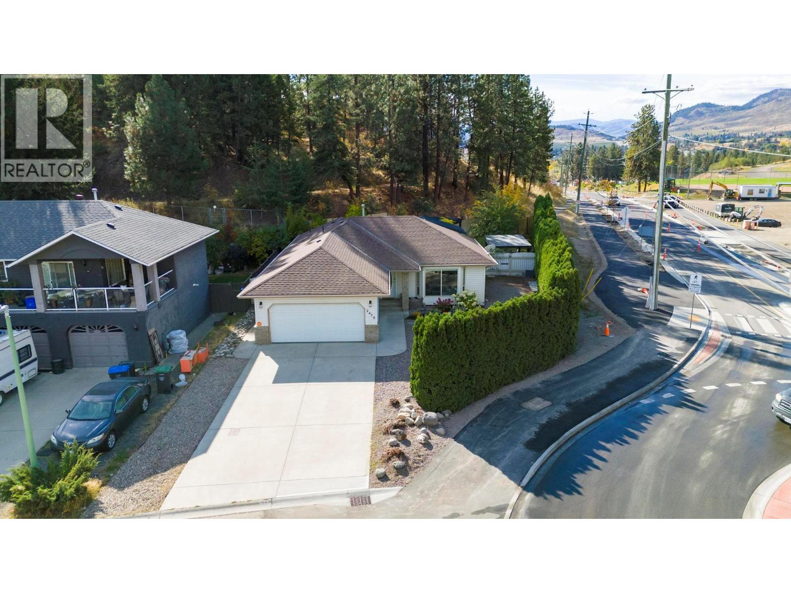  2475 Asquith Court, West Kelowna
