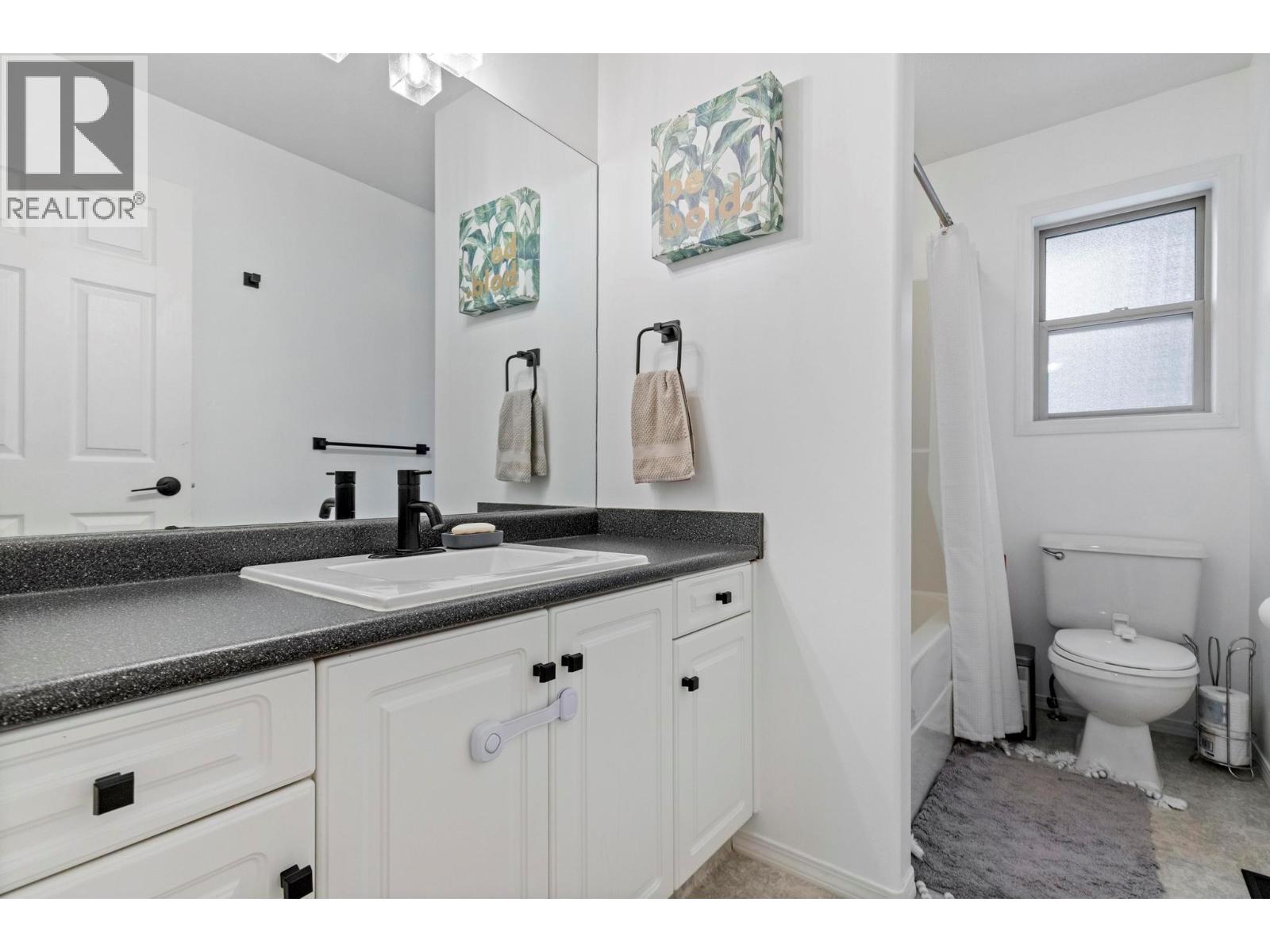  2475 Asquith Court, West Kelowna