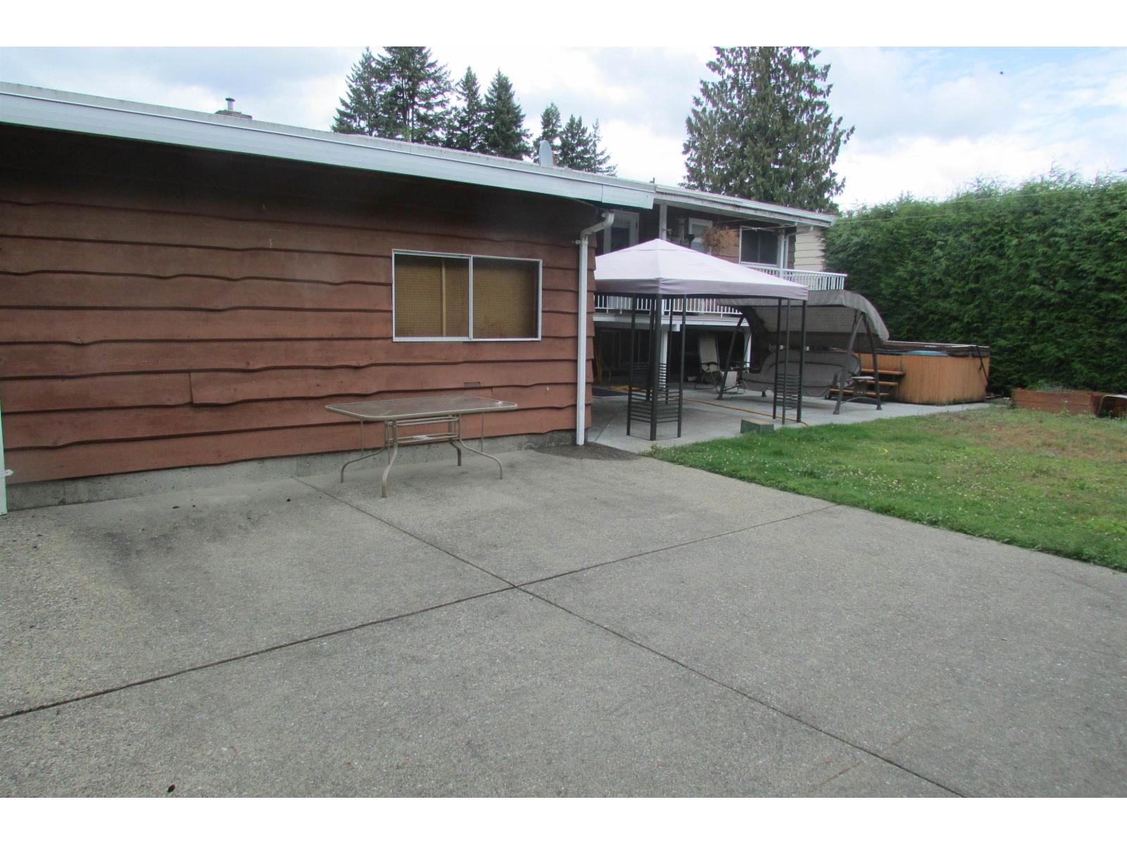 Photo 16 of 34494 York Avenue, Abbotsford BC