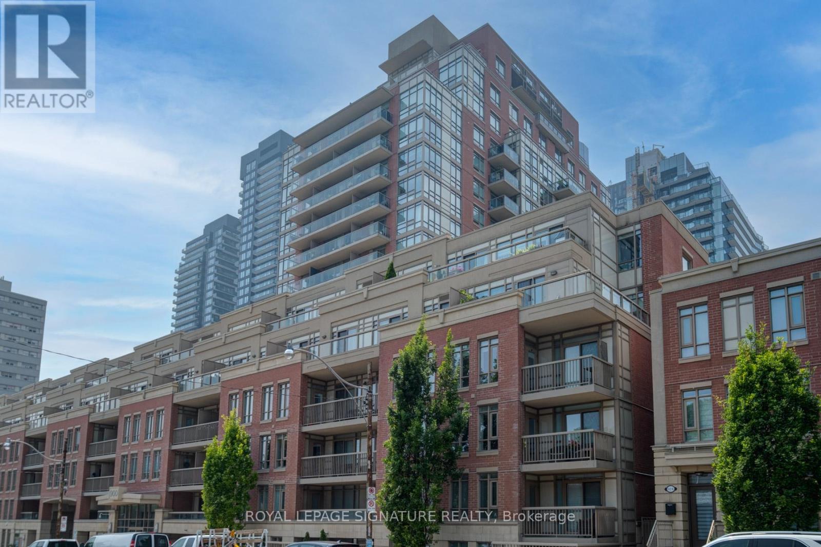 Photo 31 of 502 900 Mount Pleasant Road, Toronto ON