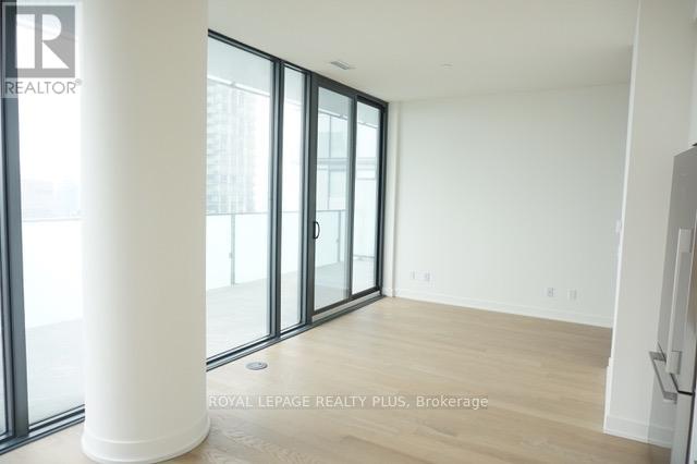 Photo 6 of 2416 25 Richmond Street E, Toronto ON