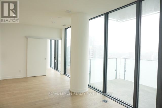 Photo 7 of 2416 25 Richmond Street E, Toronto ON