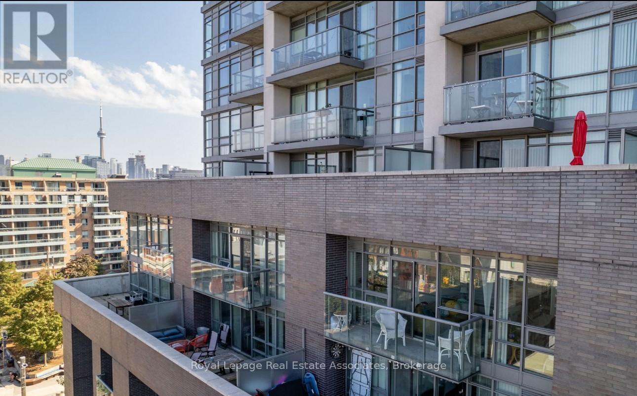 Photo 17 of 837 68 Abell Street, Toronto ON