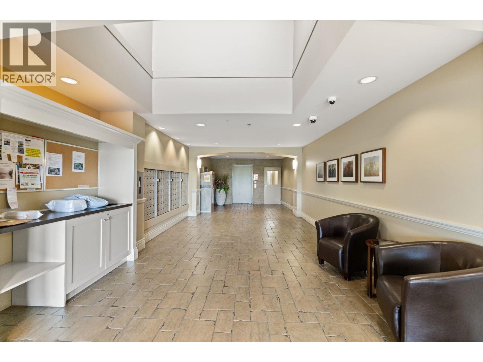 429 19673 MEADOW GARDENS WAY, Pitt Meadows