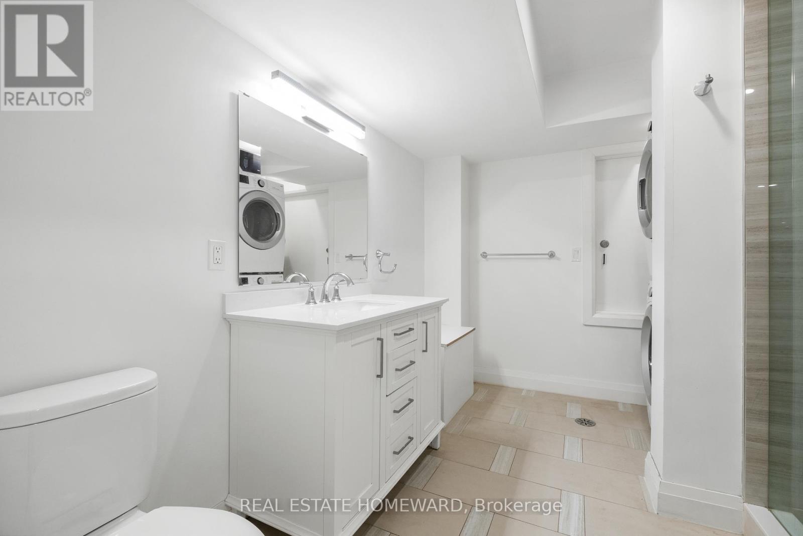 Photo 10 of Basement 52 Garnock Avenue, Toronto ON
