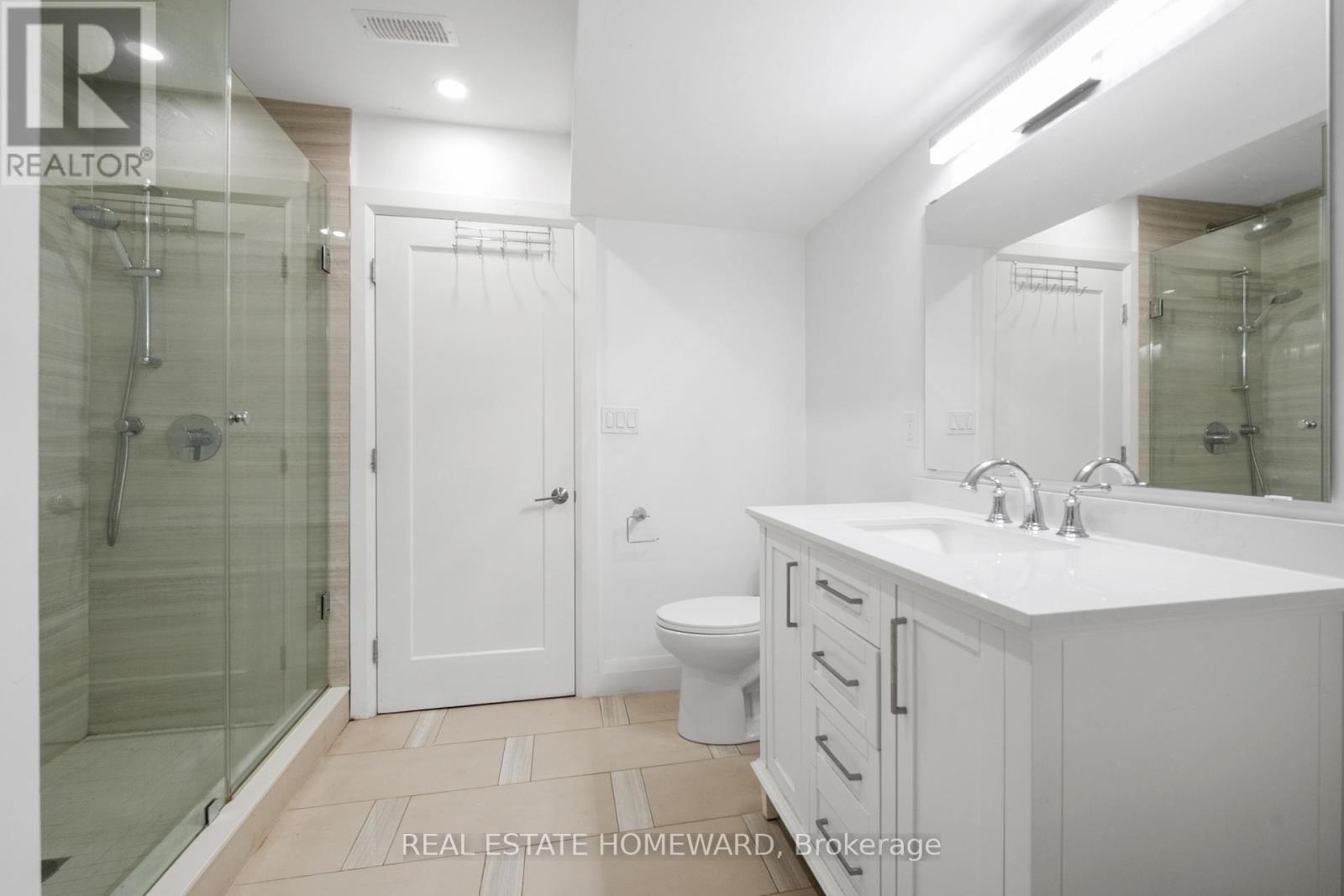 Photo 12 of Basement 52 Garnock Avenue, Toronto ON